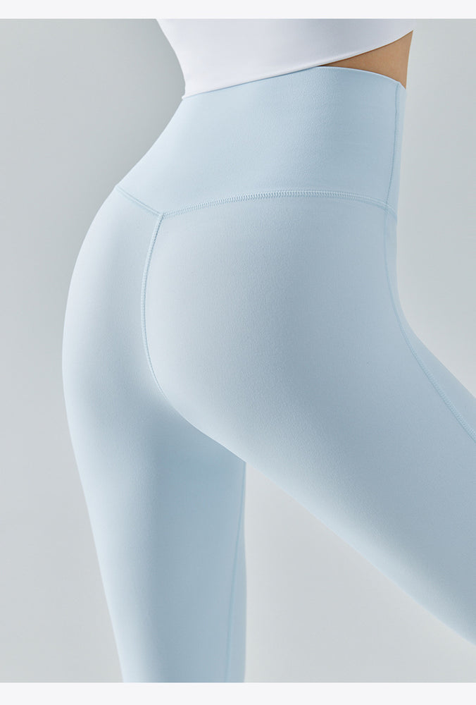 
                      
                        The Laura Legging
                      
                    
