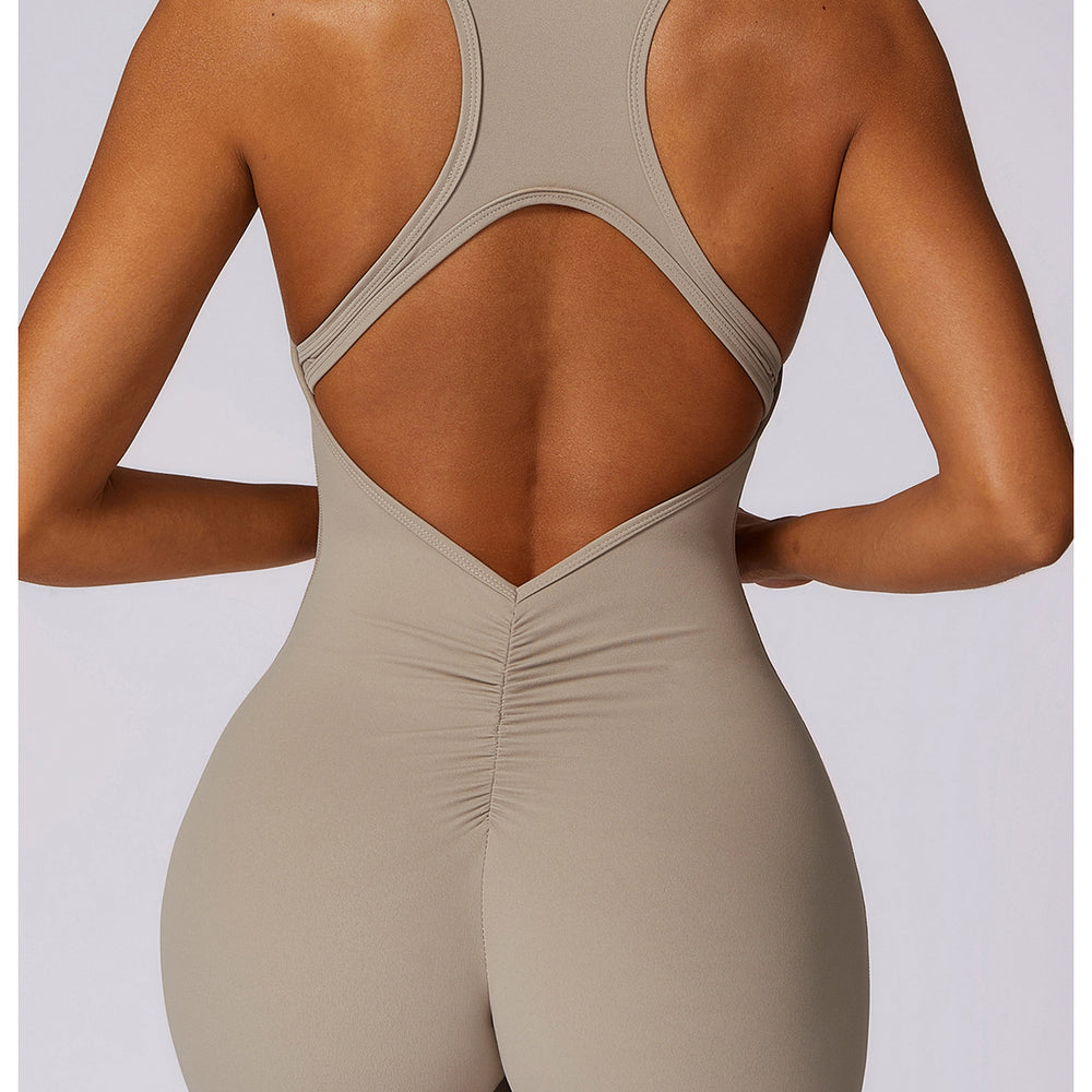 
                      
                        The Summer-Suit - Lightweight, Breezy Elegance for Warm Days
                      
                    