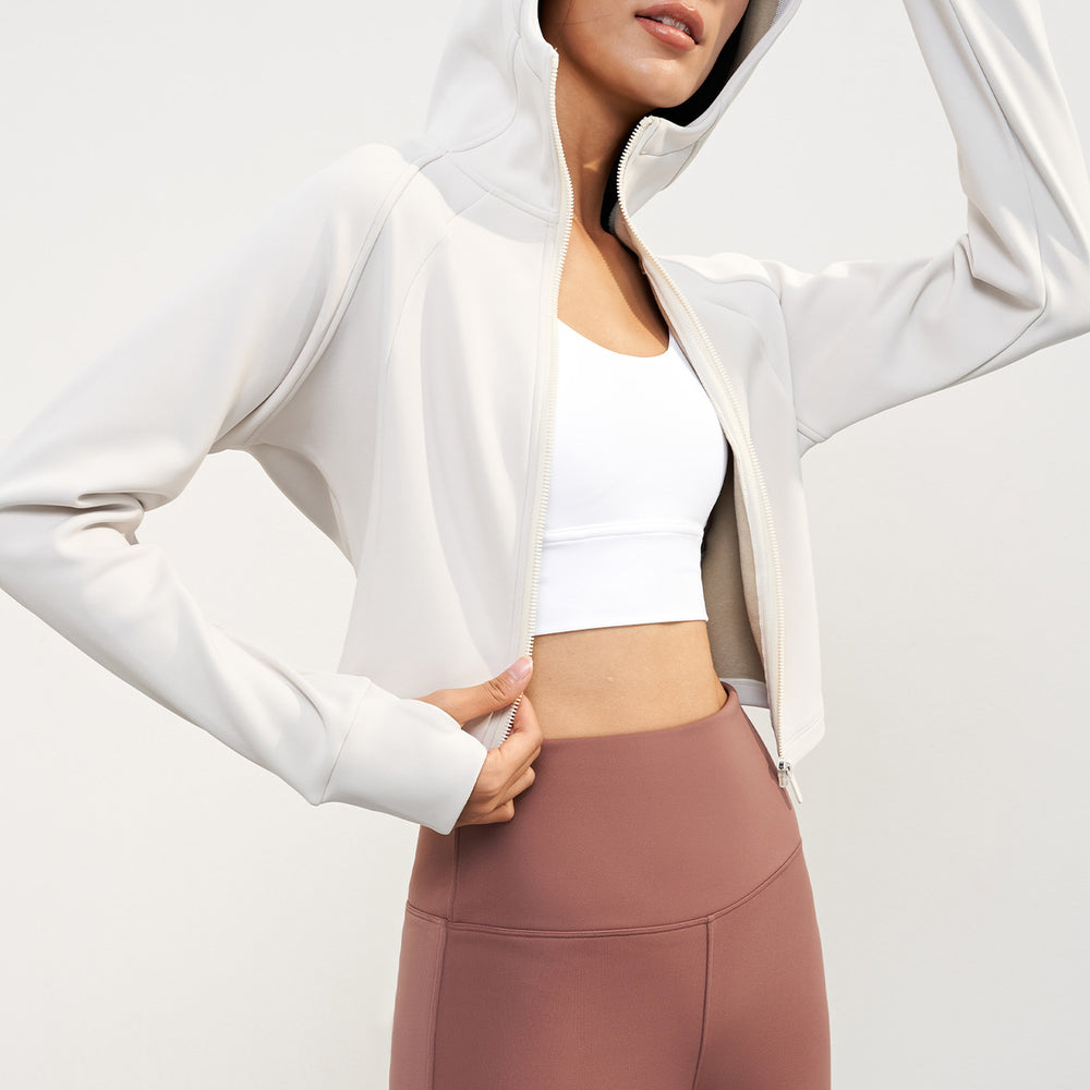 
                      
                        Verona Jacket: Chic & Warm - Perfect for Every Season & Style 
                      
                    